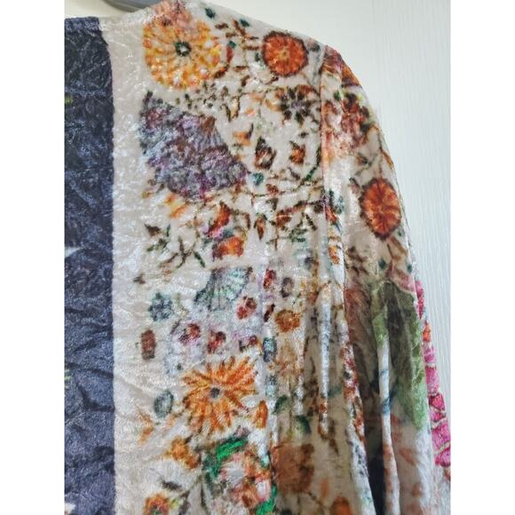 Soft Surroundings Multicolor Floral Patchwork Crushed Velvet Ashbury Top Sz PS - Picture 10 of 11
